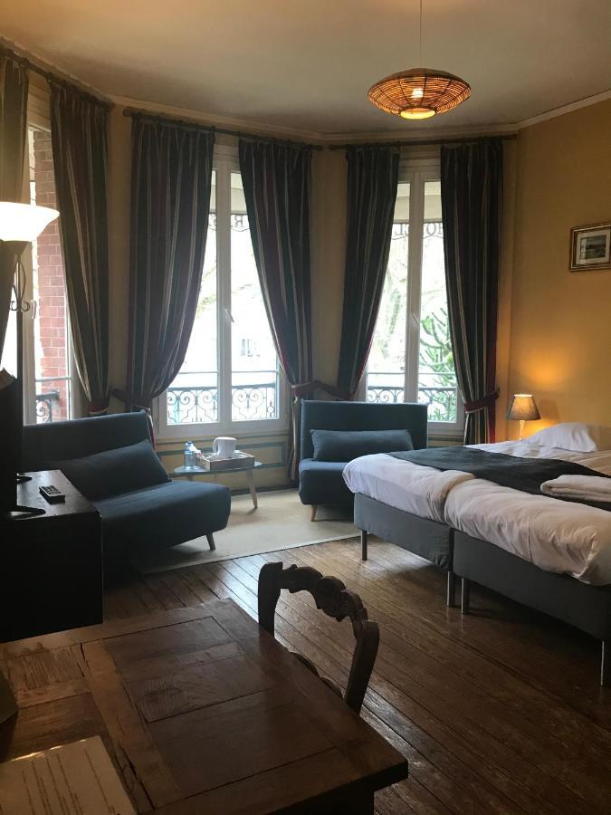 Hotel De Paris Restaurant Bistronomy Les Andelys Esterno foto